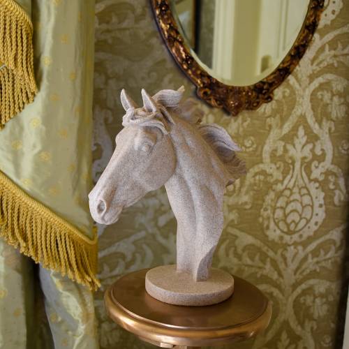 Stone Effect Horse Head Sculpture - Image 4
