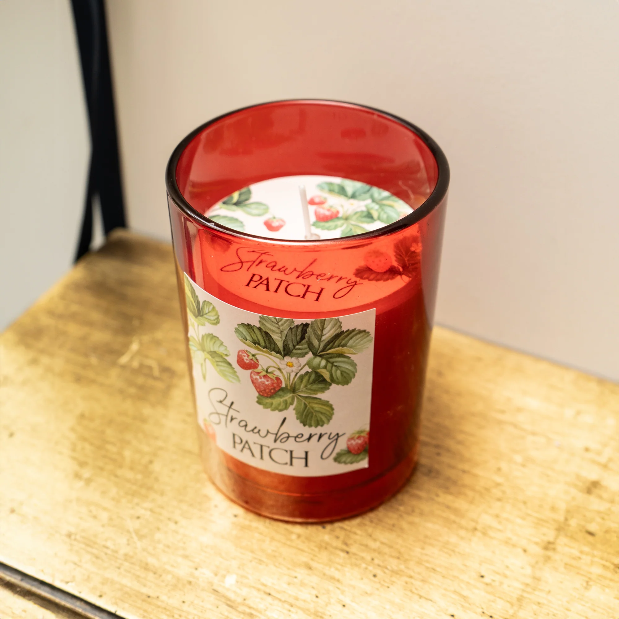 Strawberry Patch Alpine Wild- Single Wick Candle - Image 2