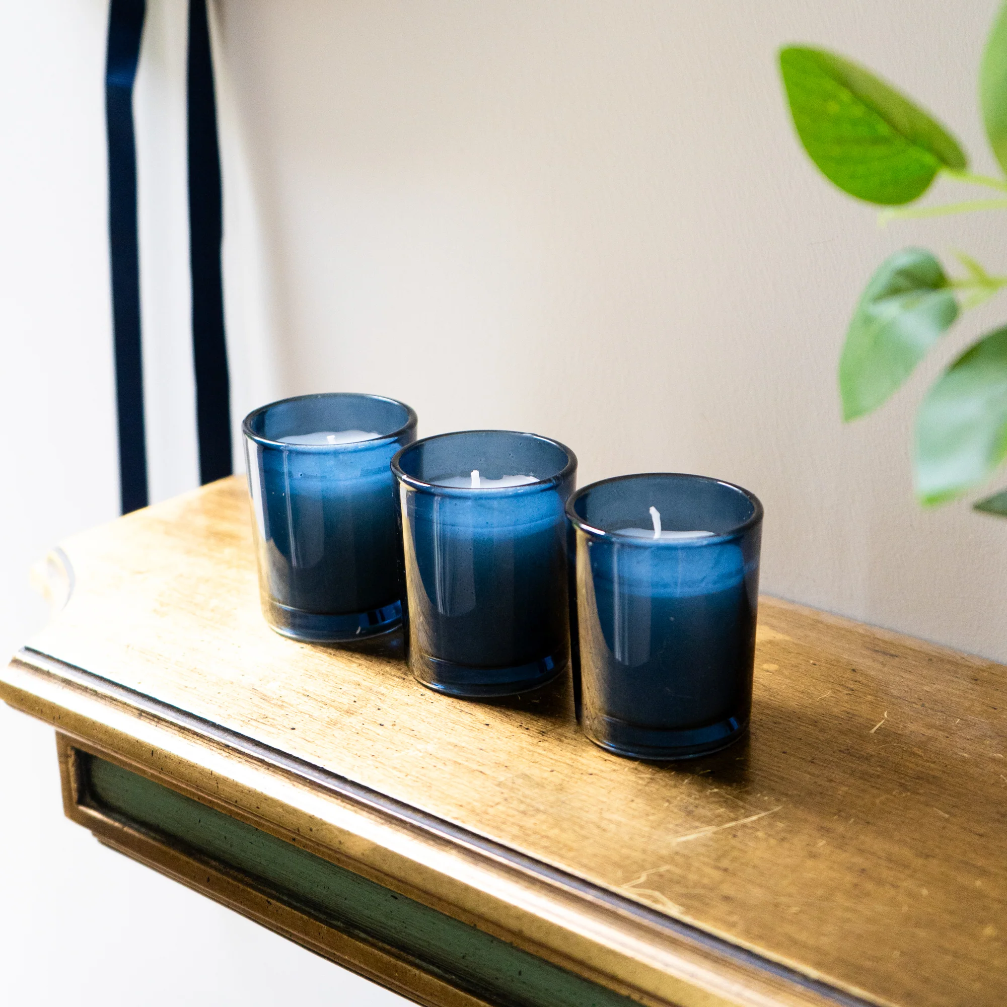 Hydrangea & Jasmine Votive Candle Set - Image 3